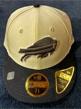 New Era NFL - Buffalo Bills Cream Fitted (size: 7 3/8) NEW (Low Profile)